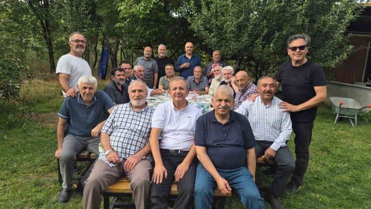 1986 Kırşehir İmam Hatip Lisesi mezunları 40. yıl buluşmasında bir araya geldi