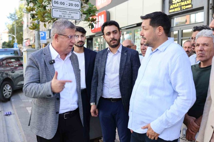 AK Parti İl Başkanı Subaşıoğlu İstiklal Caddesi’nde esnafları dinledi