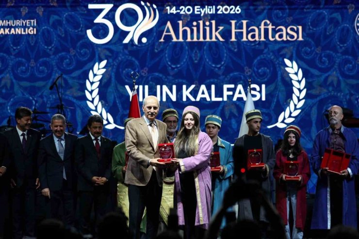 20 yaşında sanayide erkek egemenliğini kırdı, Türkiye’de yılın kalfası oldu