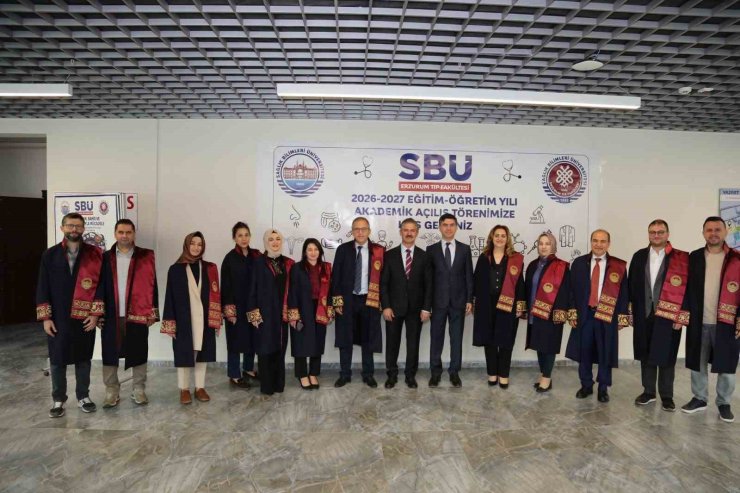 SBÜ Erzurum Tıp Fakültesi Erzurum Tıp Fakültesi’nde akademik açılış yapıldı