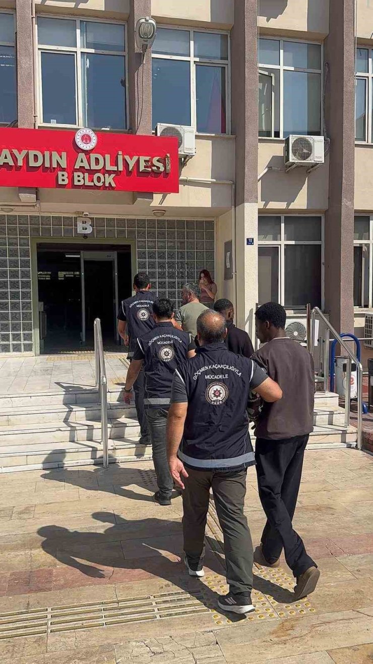 Efeler’de 31 düzensiz göçmen yakalandı: 2 tutuklama