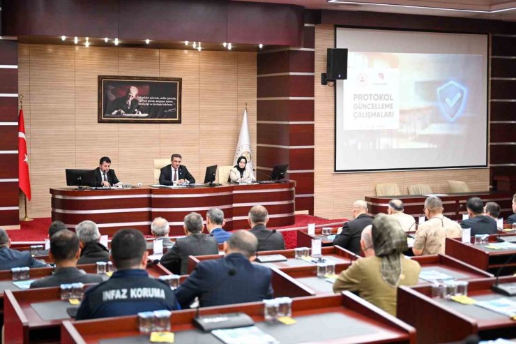 Erzurum’da okul güvenliği için toplandılar