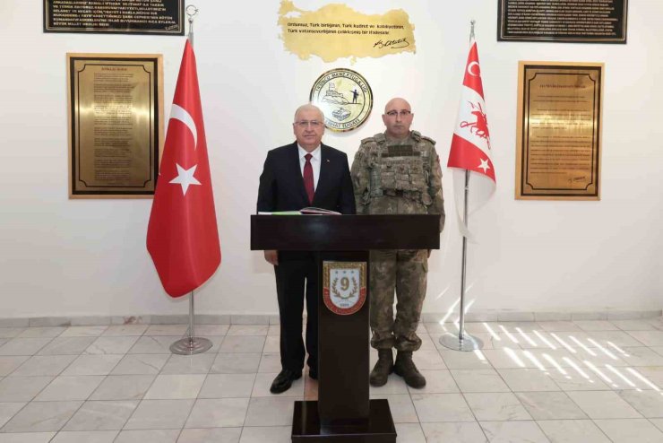 Bakan Güler, Kars’ta 14’üncü Mekanize Piyade Tugay Komutanlığını ziyaret etti