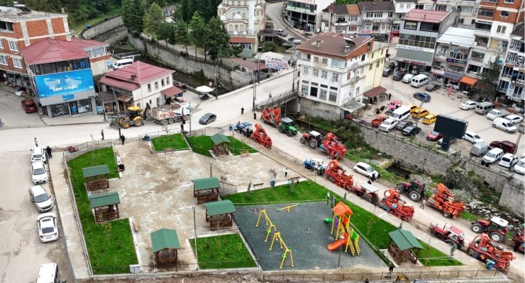 Gölköy’e modern meydan kazandırıldı