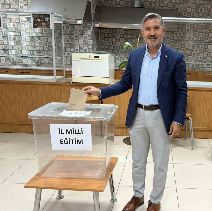 Eğitim-Bir-Sen Muğla Şubesi’nde delege seçimleri başladı