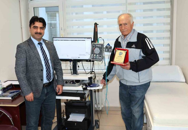 ERÜ Hastanelerine, hayırsever tarafından EMG cihazı bağışlandı