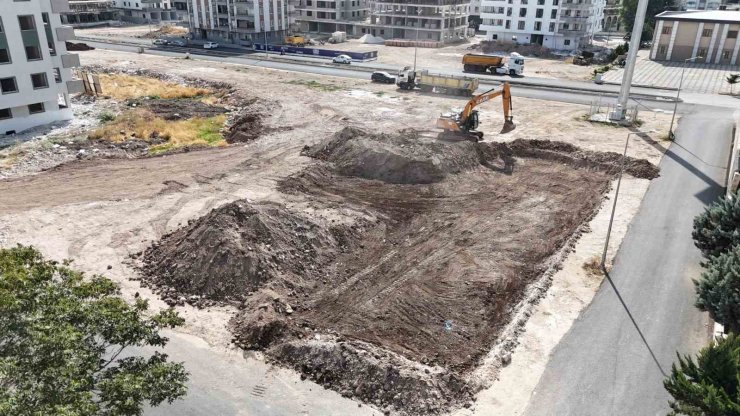 Modern kütüphane projesinde temel atma çalışmaları başladı
