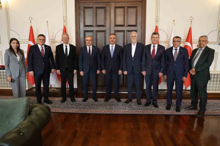 Memet Aslan: "Trakya’dan Doğu Anadolu’ya kadar tüm bölgelerimizin kalkınması için çalışıyoruz"