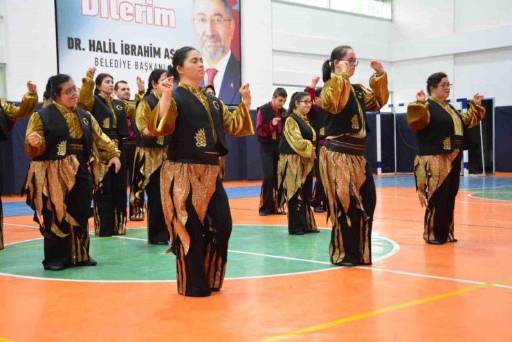 Özel bireyler, yöresel halk oyunlarıyla TEKNOFEST’e renk katacak