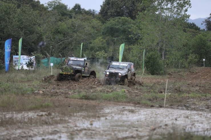 Ünye’de off-road yarışları düzenlendi, özel kupa sahibini buldu