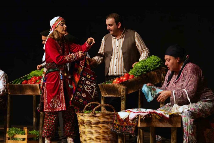 ‘Böyledir Bizim Sevdamız’ sahnesinde duygu ve sanat buluştu