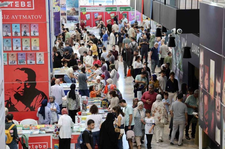 Türkiye’nin en büyük kitap fuarı 16. kez kapılarını açıyor