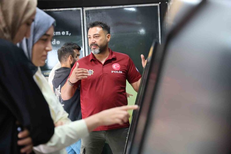 NARKO TIR ilk kez Elazığ’da: Vatandaşlardan yoğun ilgi