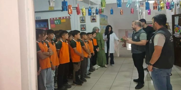 Şırnak’ta öğrencilere kuduz bilgilendirmesi yapıldı