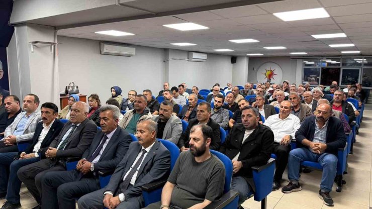 AK Parti Erzincan Merkez İlçe Başkanlığında haftalık toplantı yapıldı