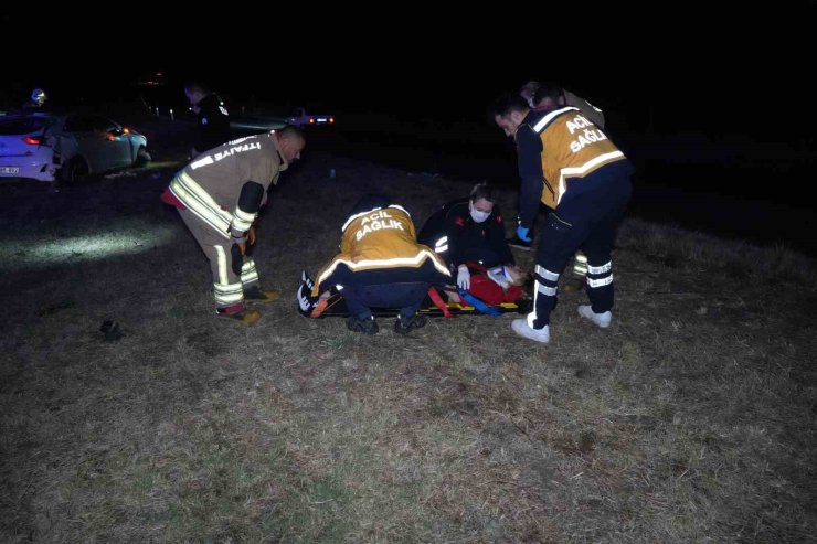 Edirne’de alkollü sürücünün kullandığı otomobil metrelerce savrularak taklalar attı: 1’i ağır 3 yaralı