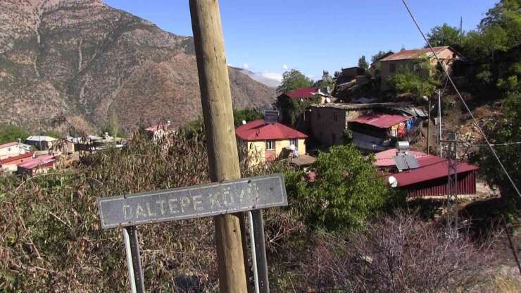 Siirt’te terör örgütü PKK’nın katlettiği 37 kiş törenle anıldı