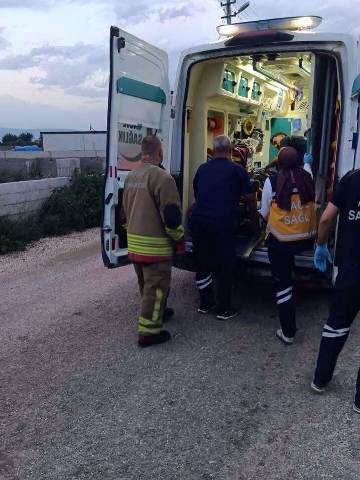 Antakya’da motosiklet kazasında 3 kişi yaralandı