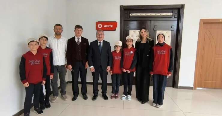 Öğrencilerden İl Müftüsü Çapçı’ya anlamlı ziyaret