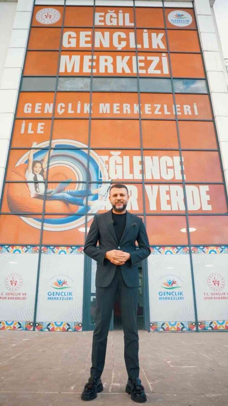Eğil Belediyesinden üniversite öğrencilerine eğitim desteği