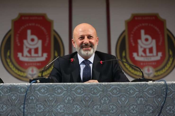 Başkan Çolakbayrakdar: "Gençlerimizin enerjisi, geleceğimize olan inancımızı güçlendiriyor"