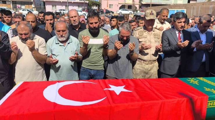 Batan gemide can veren kardeşini uğurlayan ağabeyin "Allah’a emanet ol kardeşim" sözleri yürekleri burktu