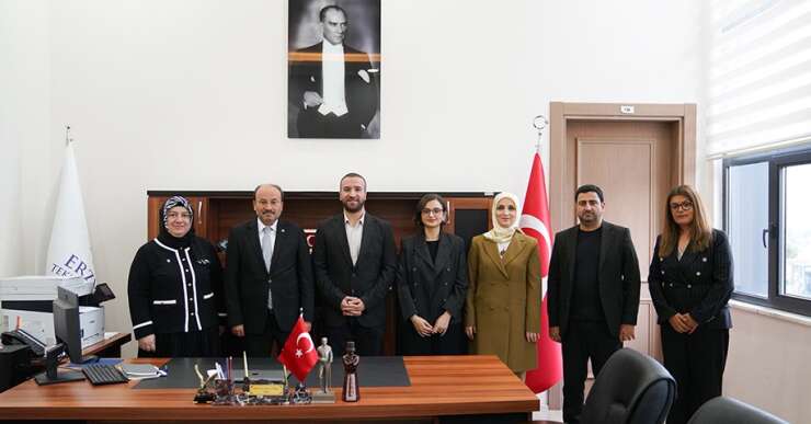 ETÜ 60+ tazelenme üniversitesi ile Habitat derneği arasında iyi niyet sözleşmesi imzalandı