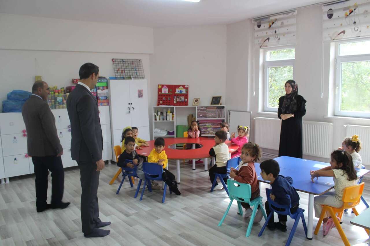 selim-kaymakami-mehmet-ali-semiz-anaokulu-ziyareti