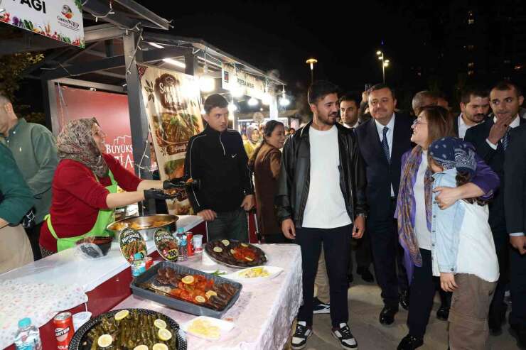 GastroAntep’te lezzet, emek ve kültürün buluştuğu stantlara Başkan Şahin’den yakın ilgi