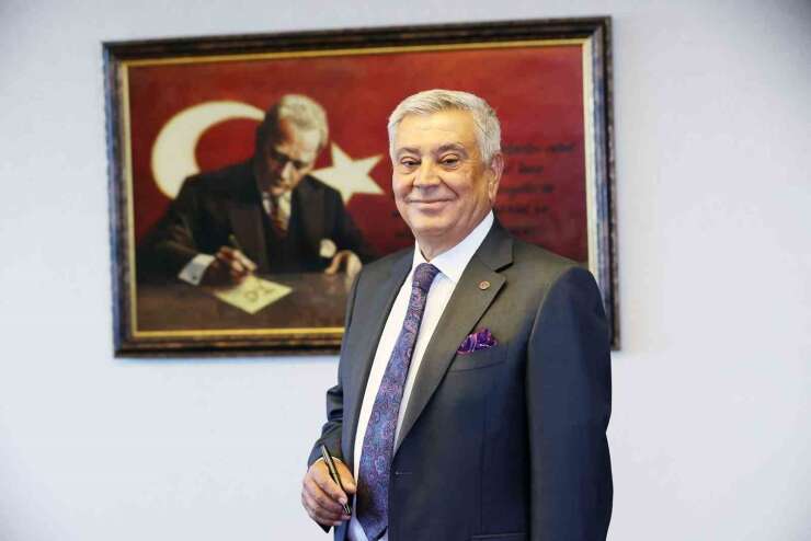 Gaziantepli Sanayici Halil Tepe, ilham verici başarı öyküsünü kitaplaştırdı