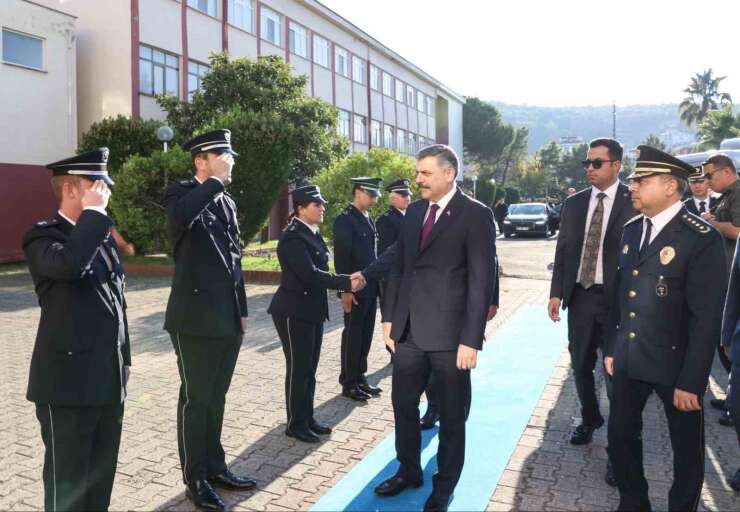 İçişleri Bakanı Çiftçi, Samsun’da polis okulunu ziyaret etti