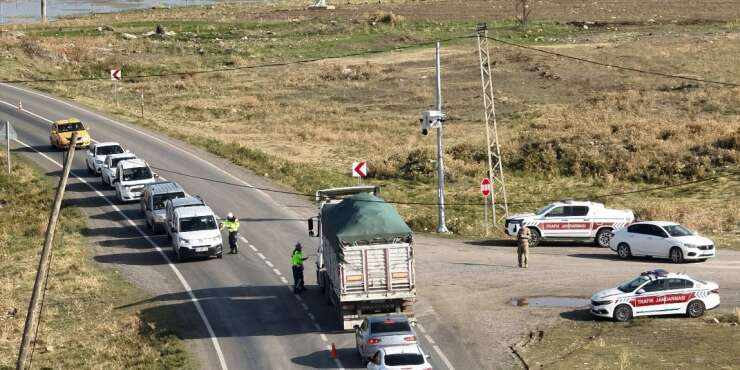 Muş-Ağrı kara yolunda trafik denetimi