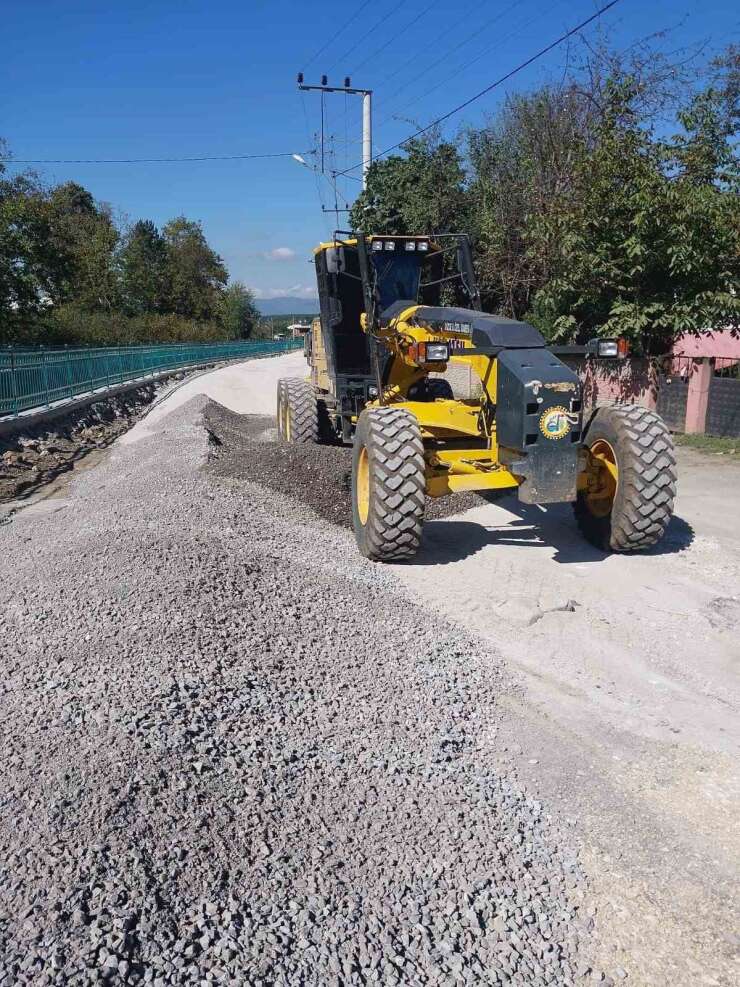 Köylerde kış öncesi son çalışmalar sürüyor
