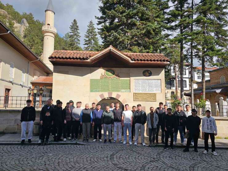 Sıla Erkek Yurdu’nda kalan öğrencilere şehir gezisi
