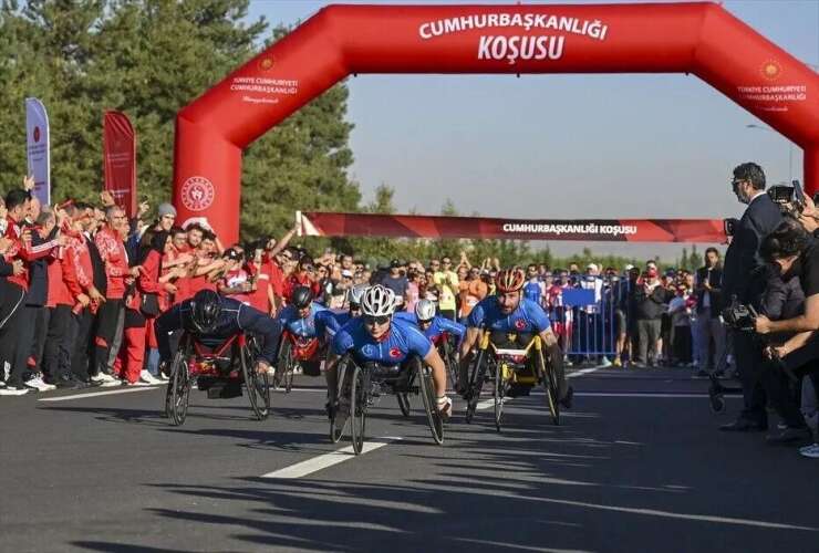 Cumhurbaşkanlığı Yarı Maratonu’nda şampiyonlar Bağcılar’dan çıktı
