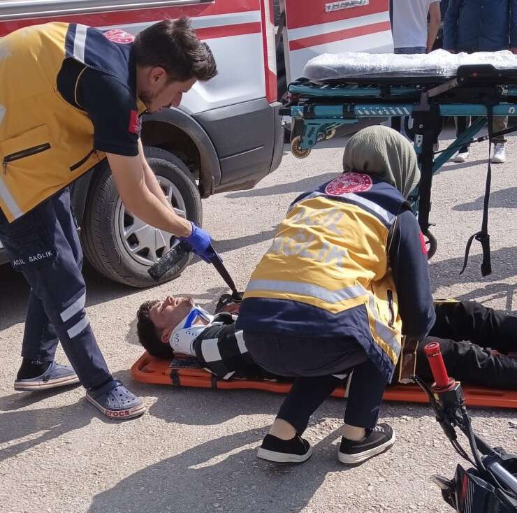 Gölbaşı’nda iki otomobil çarpıştı: 1 yaralı