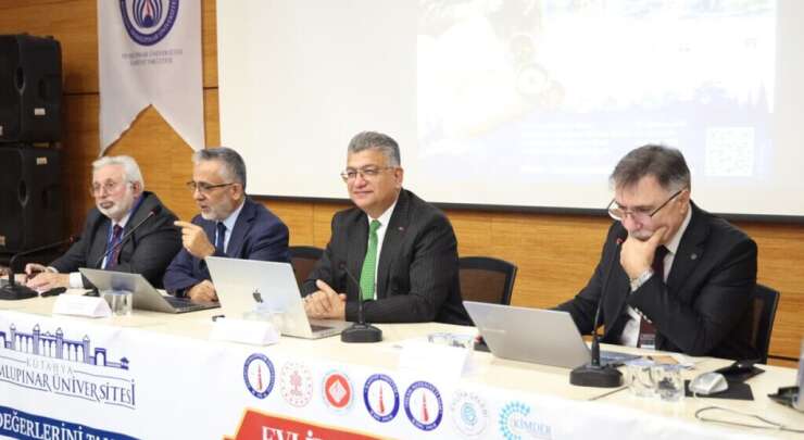 Kütahya’da Evliya Çelebi sempozyumu düzenlendi