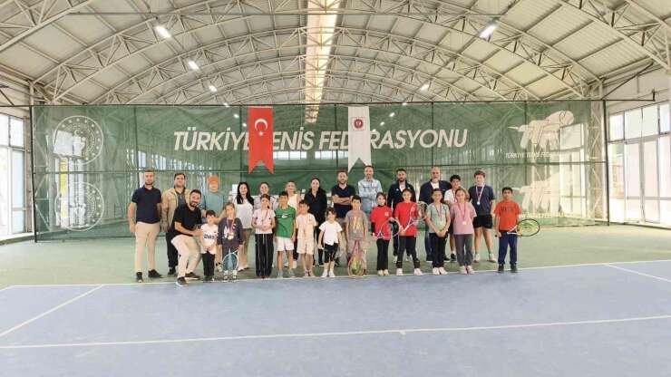 Batman’da Amatör Spor Haftası tenis turnuvası tamamlandı