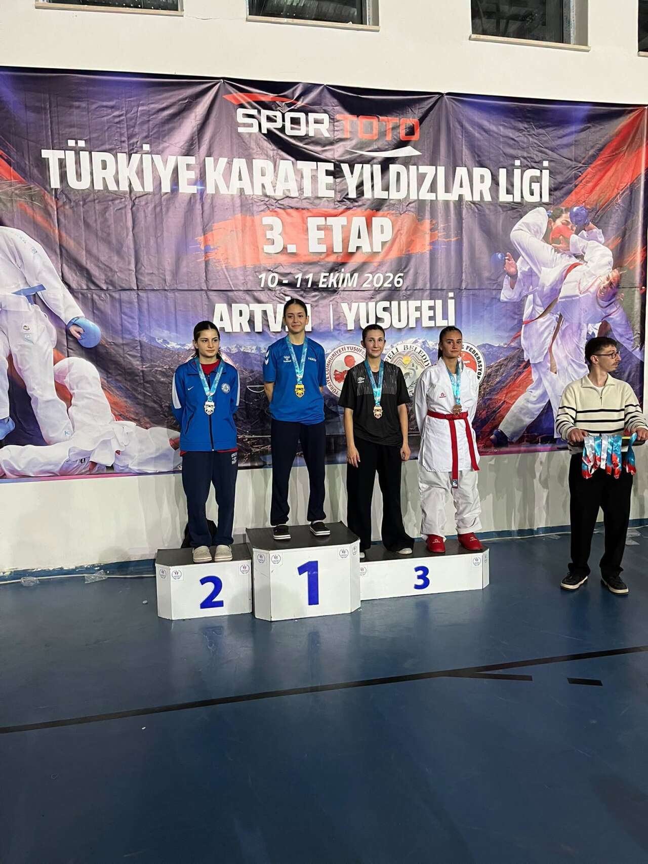 karsli-karateciler-cifte-bronz-madalya