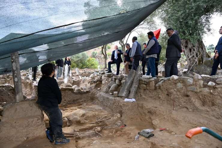 Aydın Valisi Varol, Horasan kazı çalışmalarını yerinde inceledi