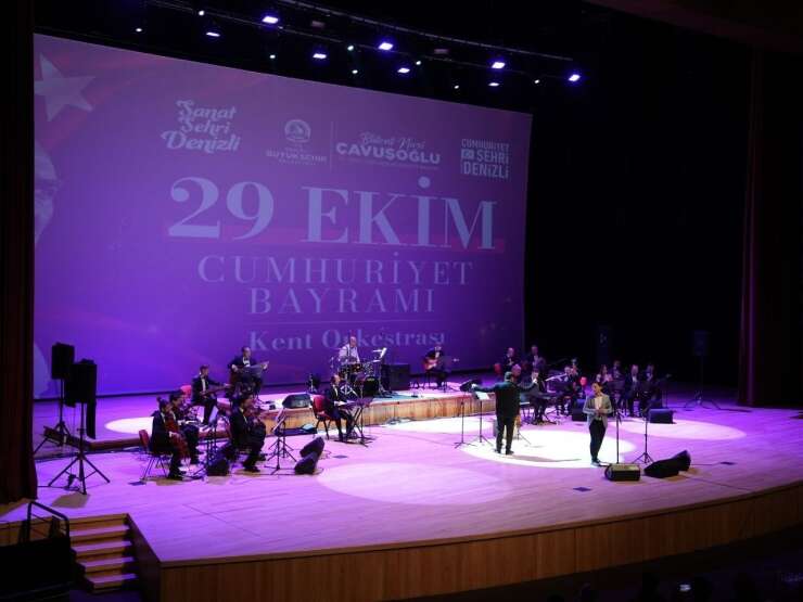 Denizli’de Cumhuriyet coşkusu başladı