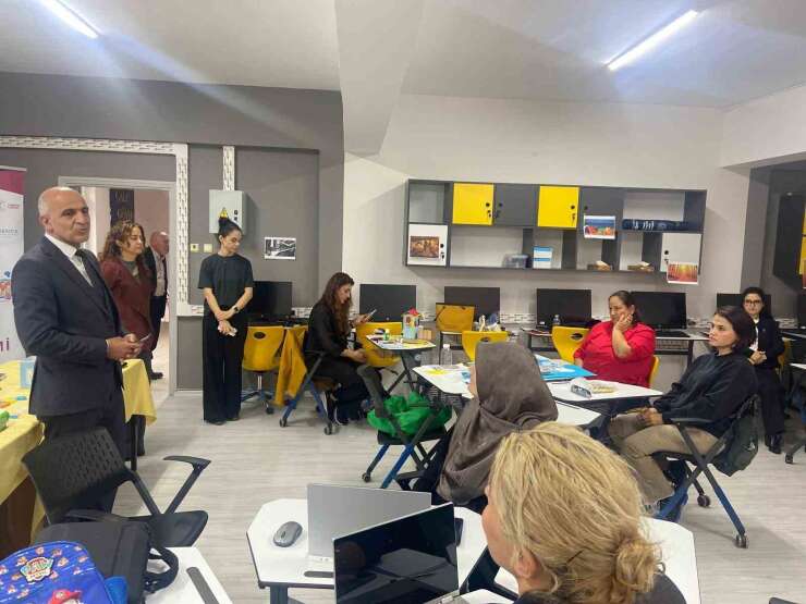 Eskişehir’de öğrencilerin proje geliştirme süreçlerinin desteklenmesi ele alındı