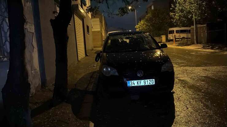 Odunpazarı’nda park halindeki iki aracın kırık dikiz aynaları dikkat çekti