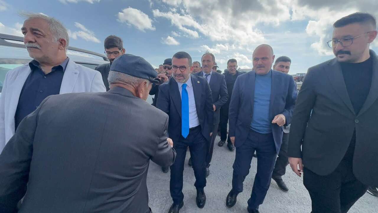 kars-selim-kaynarli-koyu-4-kilometre-yol