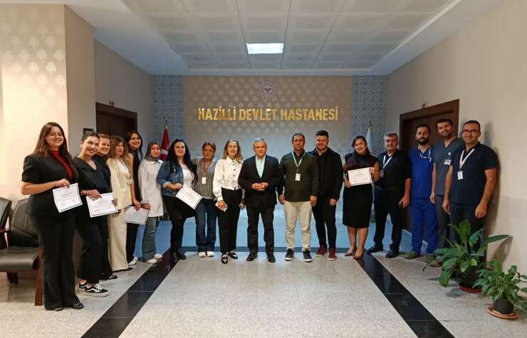 Nazilli’de acil bakım hemşireleri sertifikalarını aldı