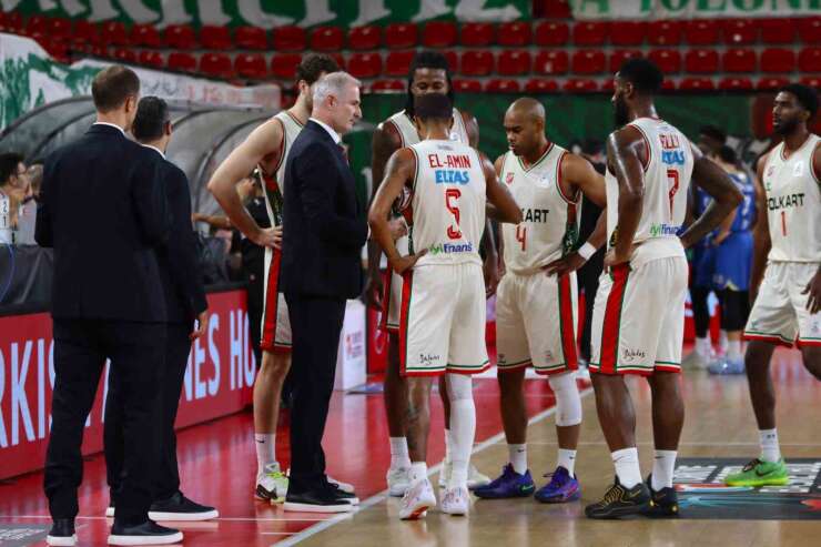 Karşıyaka Basketbol, iç sahada kayıpsız ilerliyor