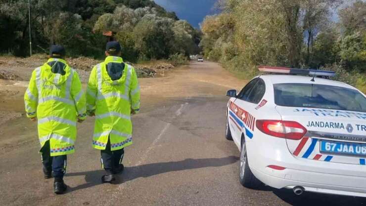 Zonguldak’ta taşkın bölgesinde jandarmadan güvenlik önlemi
