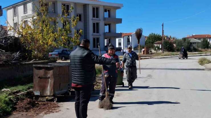 Bolvadin’de temizlik seferberliği sürüyor