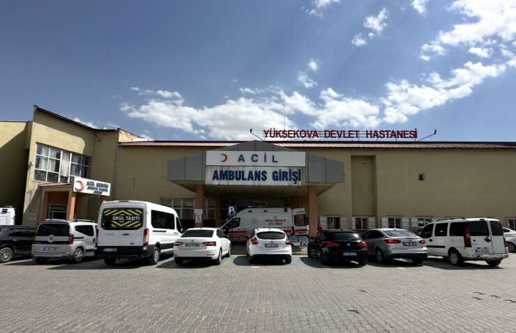 Yüksekova Devlet Hastanesi’nde uzman hekim kadrosu güçlendi