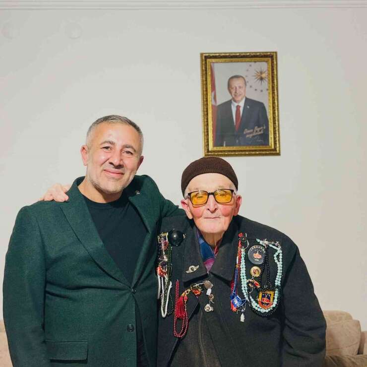 İl Başkanı Yıldırım, şehit babası Bayır ile bir araya geldi